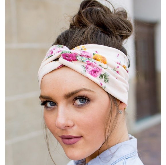 Accessories - ❣Pink Floral Head Wrap❣